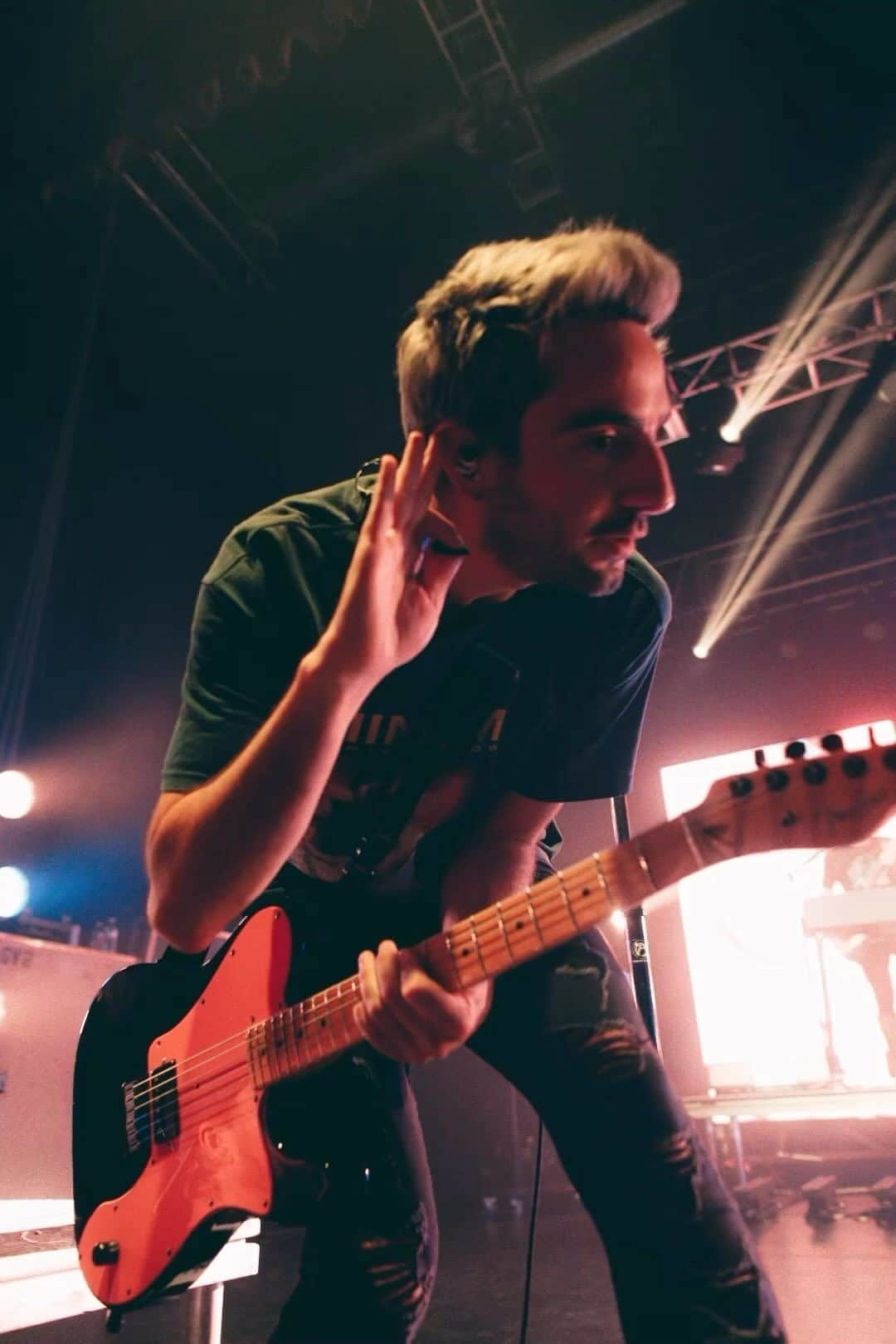 All Time Lowのインスタグラム：「Don’t play it by ear, tickets are already moving fast for The Sound Of Letting Go Tour!! Anything we should sneak into the setlist?? Can’t wait to hear this one LOUD! Tickets at AllTimeLow.com」