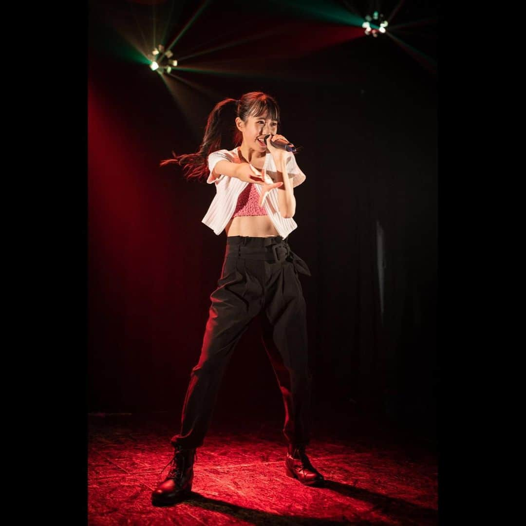 東恩納瑠花さんのインスタグラム写真 - (東恩納瑠花Instagram)「2023.5.20 チェリーチェリ🍒 ラストライブ🎤✨in Mods  3人で買いに行った衣装💓 そして、チェリーチェリラストライブ記念Tシャツ✨  カラーズのbase shopでも まだ購入出来ます🙌🏻↓ https://colorsoki.thebase.in/  素敵なお写真もありがとうございました📸💗✨  とにかく とにかく チェリノン👩‍🌾🍒の皆様 チェリーチェリ🍒の 応援ありがとうございました💓🙌🏻  ﾒｽﾞﾗｼｸﾊﾔｵｷ…🤭 るか🍒  #japan #沖縄 #okinawa #sweetcherrypeppers #scp  #モデル #colors沖縄 #アイドル #idol #美少女図鑑 #沖縄美少女図鑑　#チェリーチェリ」7月25日 8時11分 - ruka.ru_ru