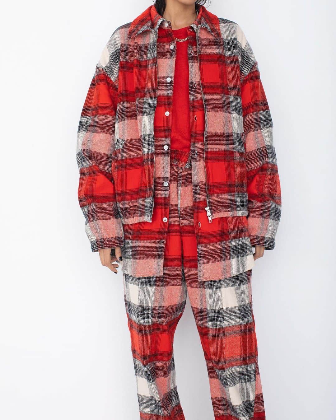 ノーマ ティーディーのインスタグラム：「NOMA t.d. 23FW  #36 'COME TOGETHER'  Ombre Plaid Flannel」