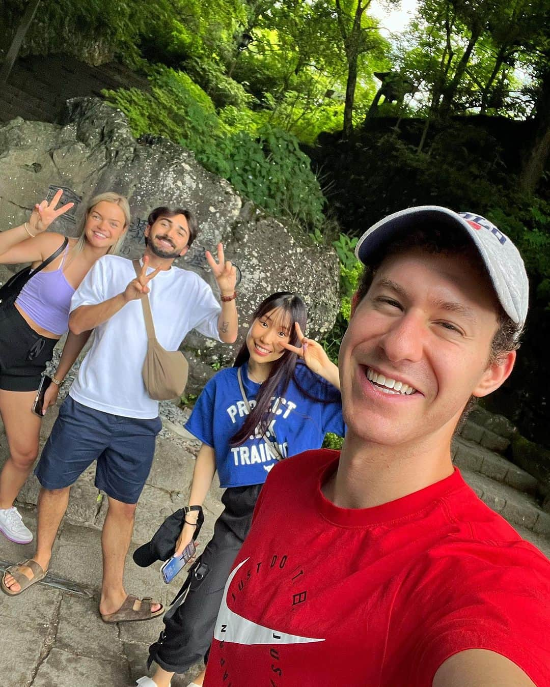 ジェイソン・ブラウンさんのインスタグラム写真 - (ジェイソン・ブラウンInstagram)「📍Nikko 日光, Japan 日本 ❤️🇯🇵  #shinkyobridge #rinnojitemple #nikko #japan #travel #theICE #theICE2023 @fstheice」7月25日 8時26分 - jasonbskates