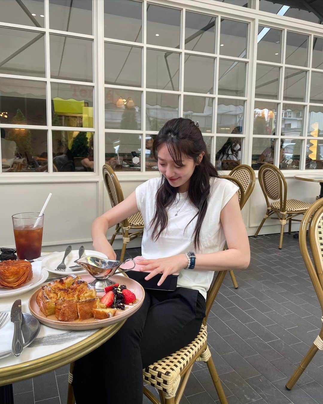 ピョ・イェジンさんのインスタグラム写真 - (ピョ・イェジンInstagram)「보고싶음」7月25日 9時15分 - yjiinp