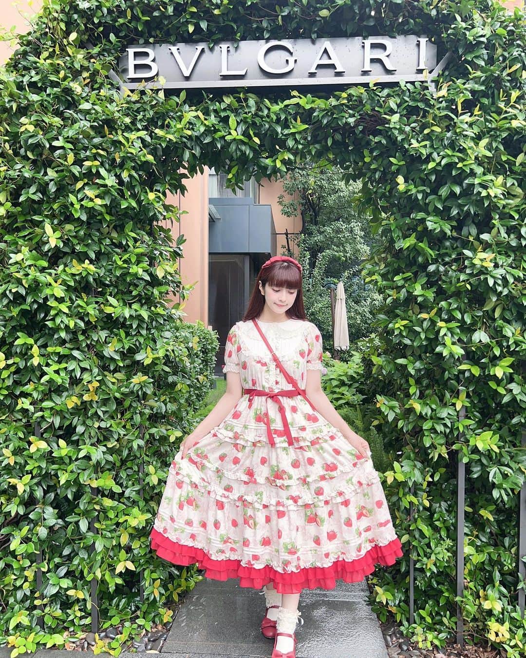 青木美沙子さんのインスタグラム写真 - (青木美沙子Instagram)「上海のBVLGARIホテル最高だった🏨 東京のBVLGARIホテルの半分以下で泊まれるってすごい‼️ ラグジュアリー空間でした💕」7月25日 14時51分 - misakoaoki