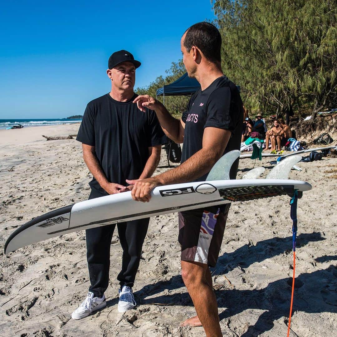 ジュリアン・ウィルソンのインスタグラム：「Always working towards a better board for every condition. Love working with @jsindustries1 and completely respect his hands on approach when working with the team. The results speak for themselves. #Hyfi2.0 📷 @badboyryry_」