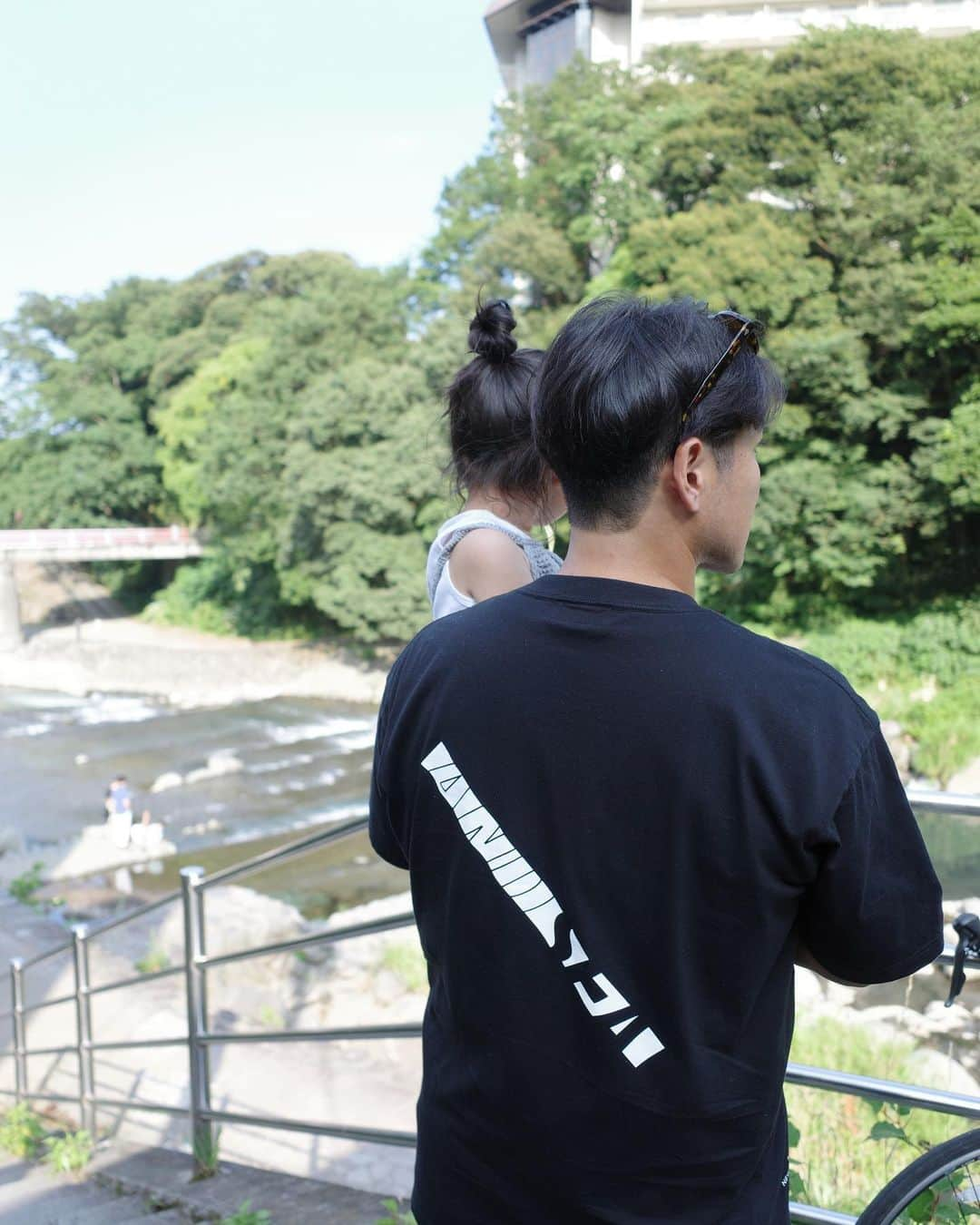 青谷優衣さんのインスタグラム写真 - (青谷優衣Instagram)「先日家族で箱根旅行へ🌿  東京よりも少し涼しくて、久しぶりに外でたくさん遊んで上機嫌娘でした🩵  パパ、お休みの日に家族サービスありがとう！ シーズン後半、頑張りましょう💪🏻🌞✨  #鍵谷家の夏休み」7月25日 10時22分 - yu__i.aoya