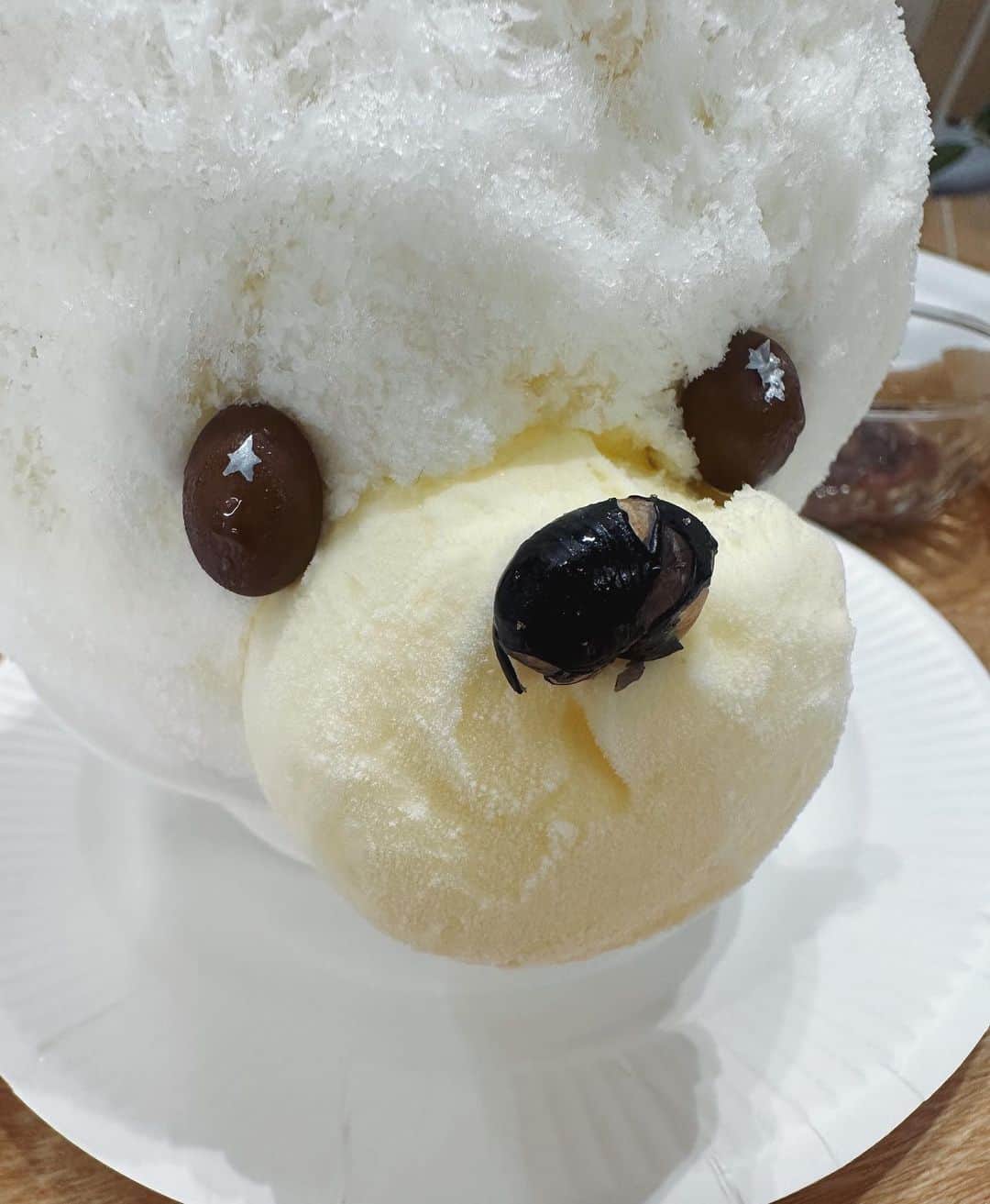 福井千佳さんのインスタグラム写真 - (福井千佳Instagram)「. . . 🐻 . . . ｸﾏｯｸﾏ。 #福井のかき氷日記  . @takamiokaki_kakigori  @takamicoffee  . . . #タカミオカキ#takamiokaki#加古川かき氷#加古川カフェ#西脇市カフェ#かきごーらー#かきごおりすと#かき氷巡り」7月25日 10時23分 - chika291