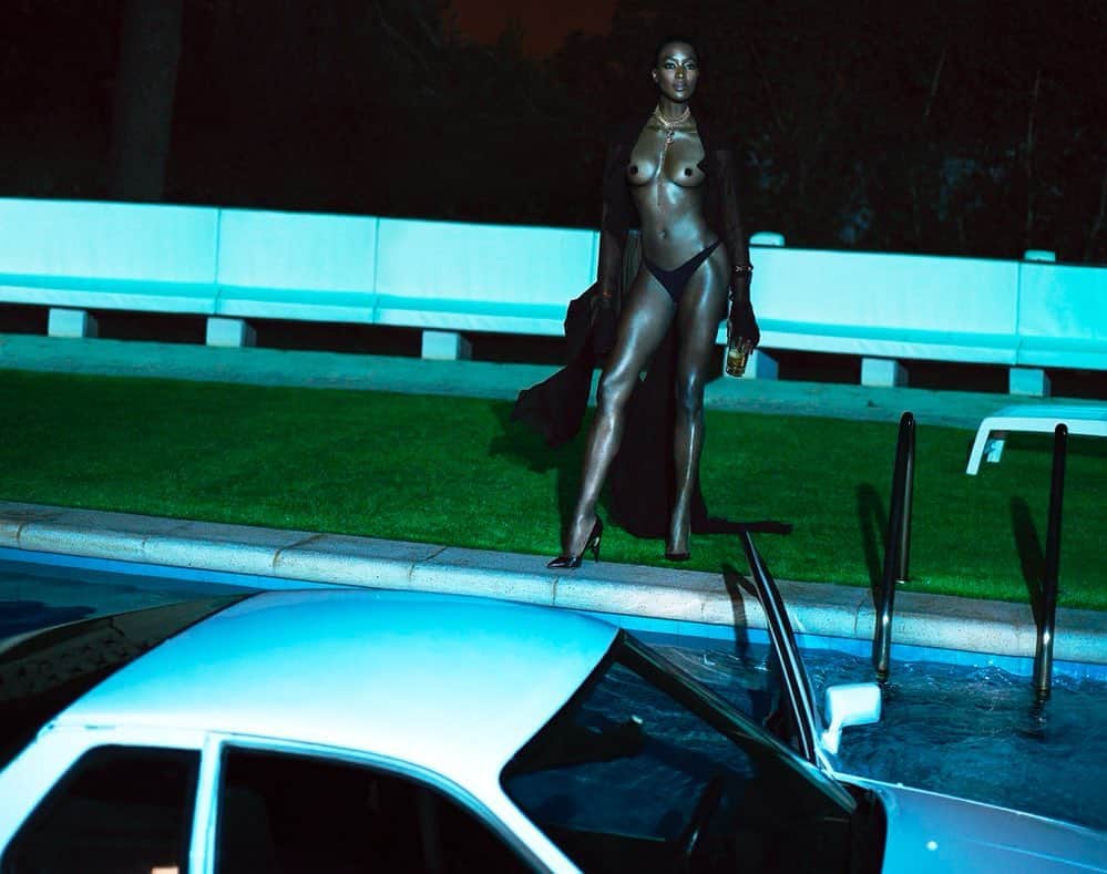 ジェロームCルソーのインスタグラム：「Naomi Campbell wearing the label’s signature thorn heel. Shot by Mert & Marcus for Interview magazine.」