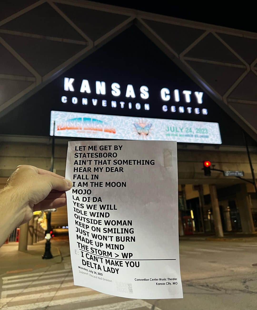 テデスキ・トラックス・バンドのインスタグラム：「Kansas City, MO 07.24.23」