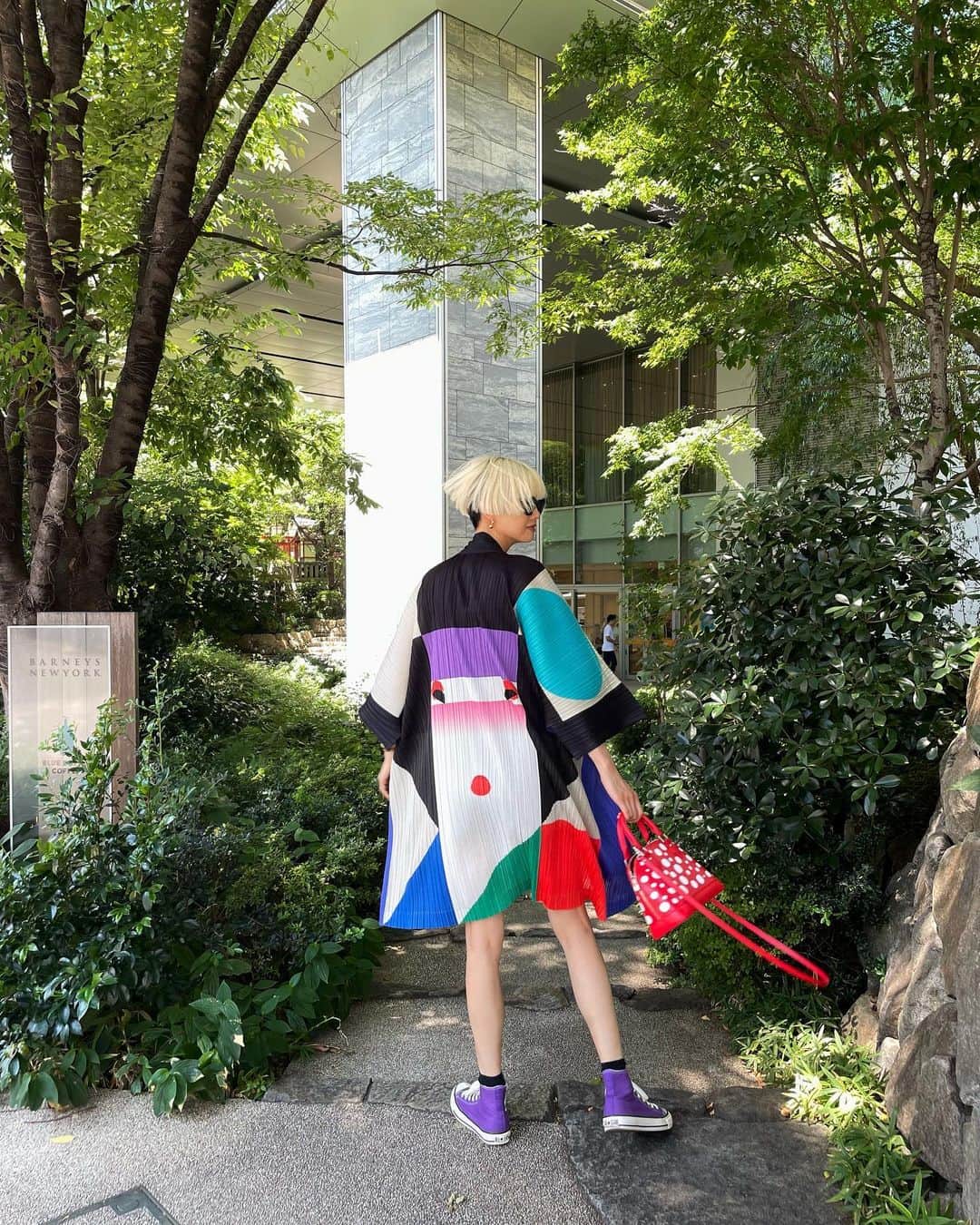 シェンのインスタグラム：「最近のお気に入りスポット📍👘💜🎋💫」