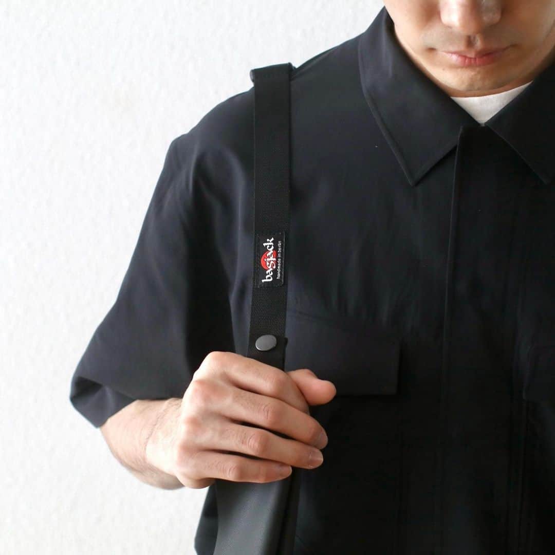 wonder_mountain_irieさんのインスタグラム写真 - (wonder_mountain_irieInstagram)「【EXCLUSIVE / W.M 別注】  Bagjack / バッグジャック "shoulder market bag - w.mountain custom -"  ¥ 12,650- _ 〈online store / @digital_mountain〉 https://www.digital-mountain.net/shopdetail/ _ 【オンラインストア#DigitalMountain へのご注文】 *24時間受付 *14時までのご注文で即日発送 *1万円以上ご購入で送料無料 tel：084-973-8204 _ We can send your order overseas. Ordering procedure details can be found here. >>http://www.digital-mountain.net/html/page56.html  _ #Bagjack #バッグジャック _ 実店舗：#WonderMountain  blog>> http://wm.digital-mountain.info _ 〒720-0043  広島県福山市船町2-23 JR 「#福山駅」より徒歩10分 #ワンダーマウンテン #japan #hiroshima #福山 #福山市 #尾道 #倉敷 #鞆の浦 近く _ WOMEN/GOODS： @hacbywondermountain _」7月25日 23時14分 - wonder_mountain_