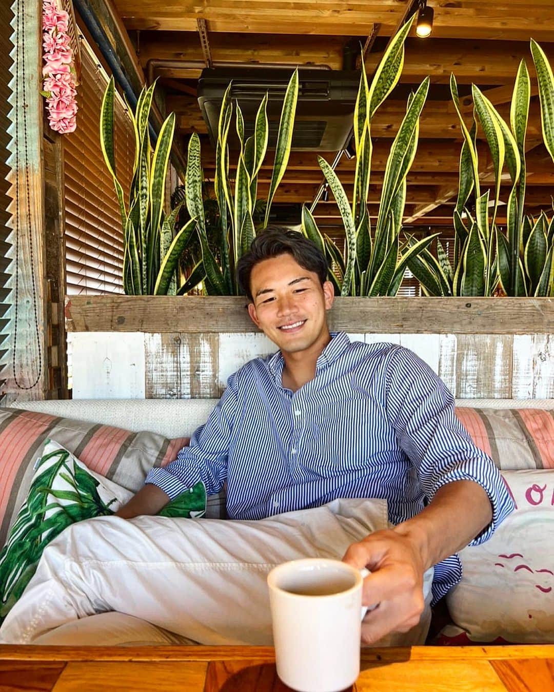 茂木秀のインスタグラム：「day off!!  伊勢神宮にいってきました！ パワーもらいました！ カフェもいけて充実なオフを過ごせました😊 明日からの練習も頑張りたいと思います！！ #モギノシンジダイ」