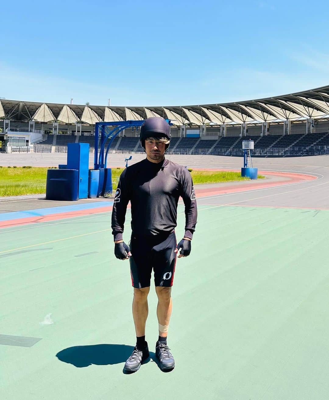 魔裟斗のインスタグラム：「西武園競輪場で走ってきました！ #魔裟斗  #西武園競輪場  #ambassador」