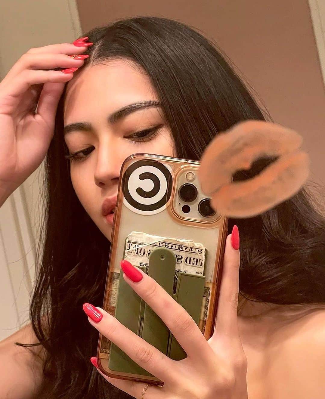 のインスタグラム：「xx💋」