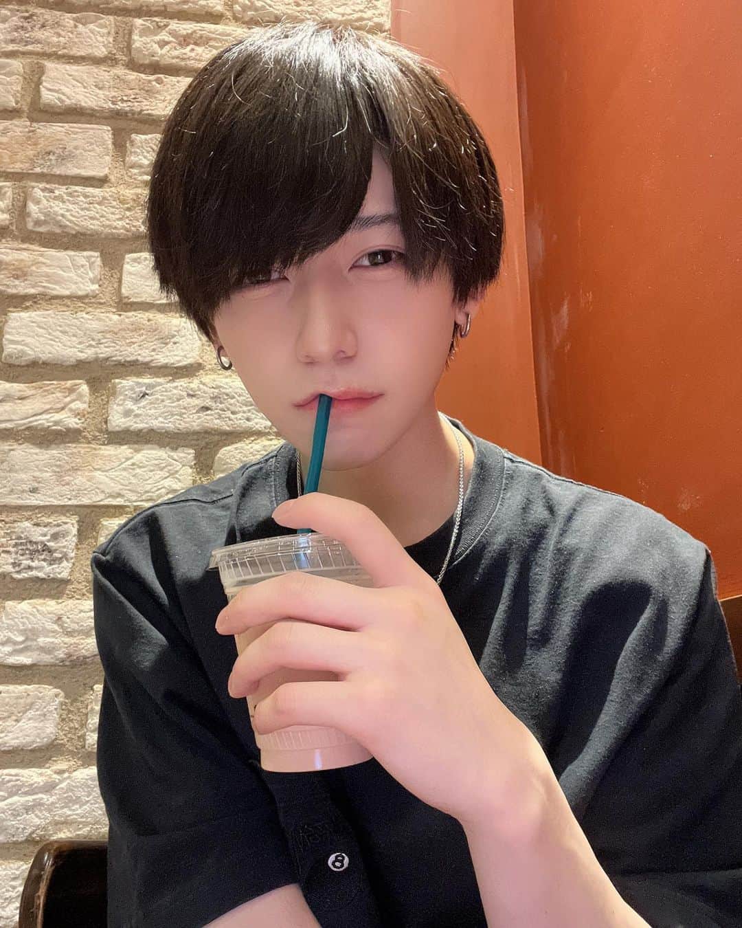 深谷柊さんのインスタグラム写真 - (深谷柊Instagram)「ごくごく」7月25日 16時26分 - petite_shumero
