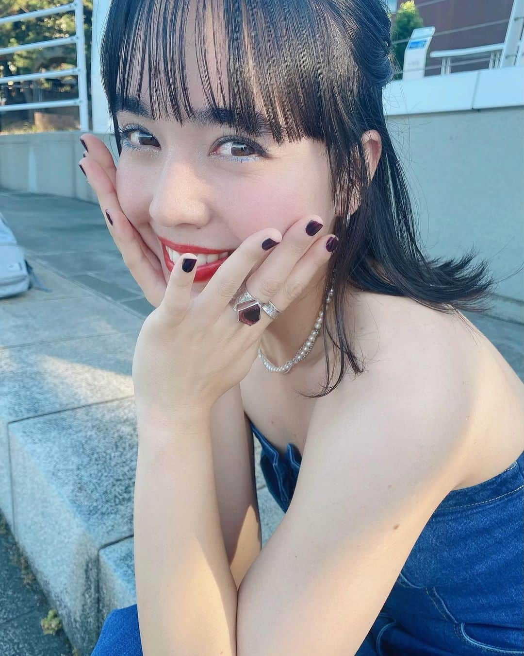 クレイトン愛さんのインスタグラム写真 - (クレイトン愛Instagram)「夏🌻💙🌻💙 ・ ・ ・ #あいメイク #メイク #コスメ #ビューティー #オーガニック #ナチュラルコスメ #スキンケア #マスク荒れ #乾燥対策 #私服 #コーデ  #肌荒れ #敏感肌 #乾燥肌  #makeup #cosmetics #beauty #skincare」7月25日 16時50分 - clayton_ai