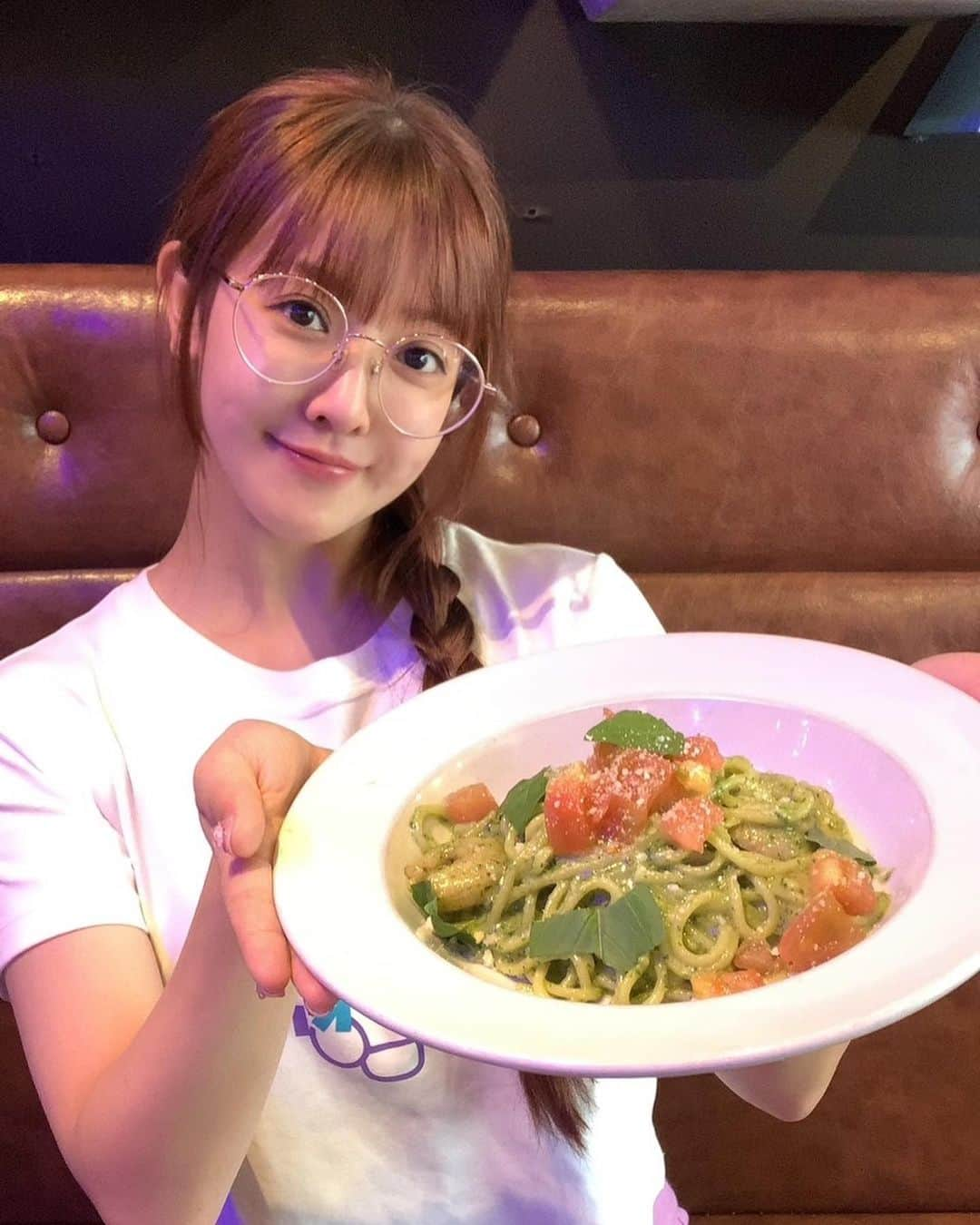 山本ひかるのインスタグラム：「お友達のイタリアンのお店〜🇮🇹💕 パスタもっちもちで、店内おしゃかわ！ しかも➕100円でランチドリンクバーもある最高🍊🤍かぁさ🤍@casa_1004  #生パスタ #ジェノベーゼ #pasta #高田馬場 #高田馬場グルメ」