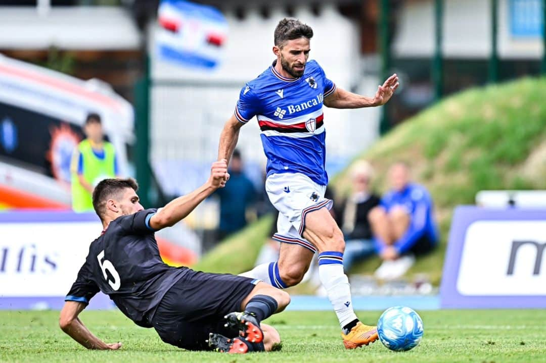 ファビオ・ボリーニさんのインスタグラム写真 - (ファビオ・ボリーニInstagram)「Great pre-season camp! Thank you to all the fans who made the long journey to support us! 🫶🏼  🔵⚪️🔴⚫️⚪️🔵」7月25日 18時17分 - fabh29