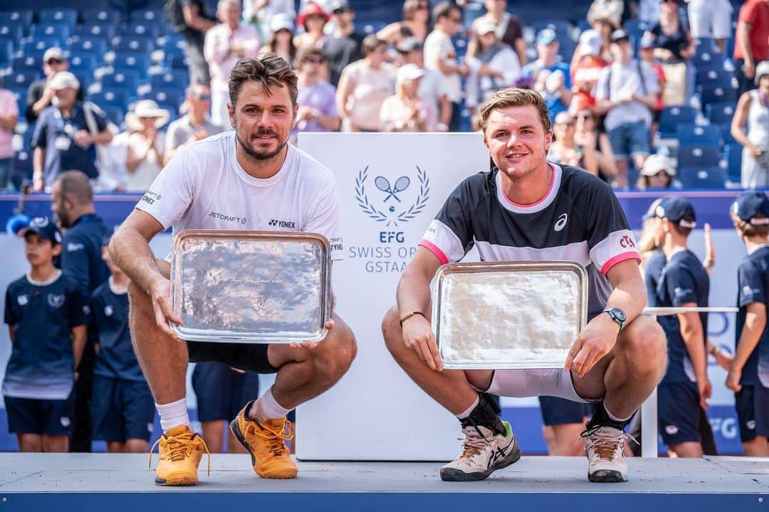 スタニスラス・ワウリンカさんのインスタグラム写真 - (スタニスラス・ワウリンカInstagram)「Good last week in Switzerland 🇨🇭🏆❤️🙏🏻!!  Next 🔜 @croatiaopenumag 🎾🇭🇷!  #hardwork #trusttheprocess #enjoy #fight」7月25日 18時38分 - stanwawrinka85