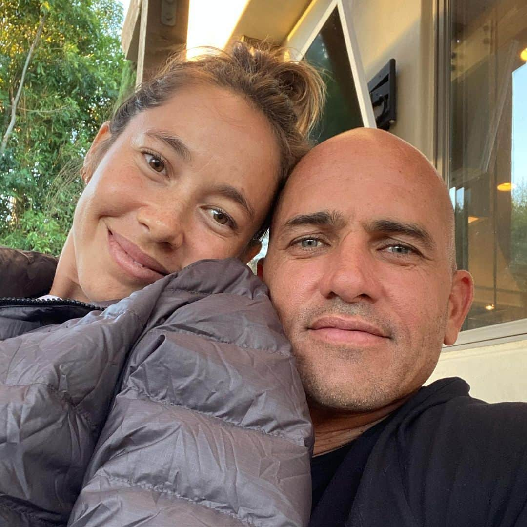 ケリー・スレーターさんのインスタグラム写真 - (ケリー・スレーターInstagram)「Happiest of birthdays to my love, @kalanimiller.」7月25日 19時03分 - kellyslater