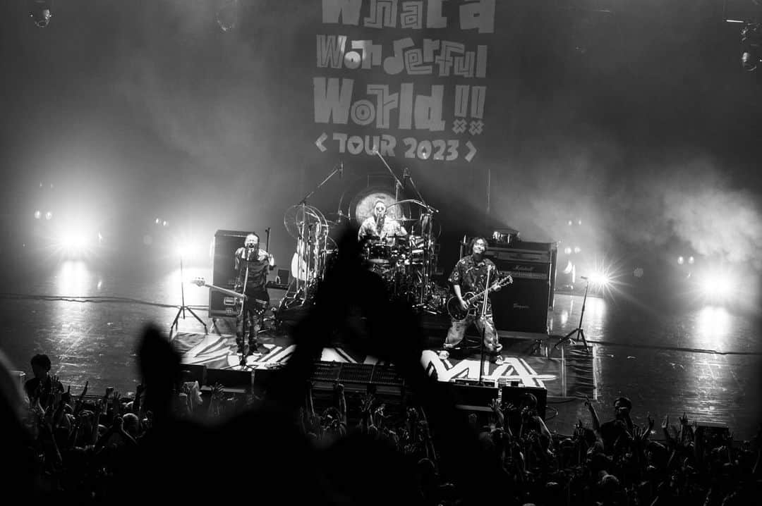 WANIMAさんのインスタグラム写真 - (WANIMAInstagram)「MONGOL800 pre.   「What a Wonderful  World TOUR 2023 福岡編」   Photo by Jon…   #WANIMA #モンパチ #ワニパチ」7月25日 19時39分 - wanima_wanima