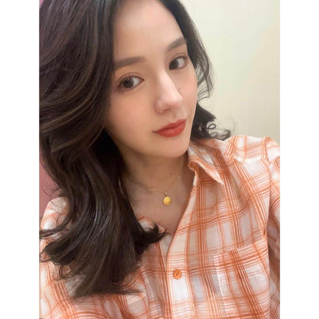 立花陽香さんのインスタグラム写真 - (立花陽香Instagram)「好きだけど似合わないオレンジ🧡🧡夏だけ。 私服は殆どロンハーマン @ronhermanstore 良いものと出会える。あと、白いＴシャツとデニム👚👖」7月25日 19時45分 - haruka_4