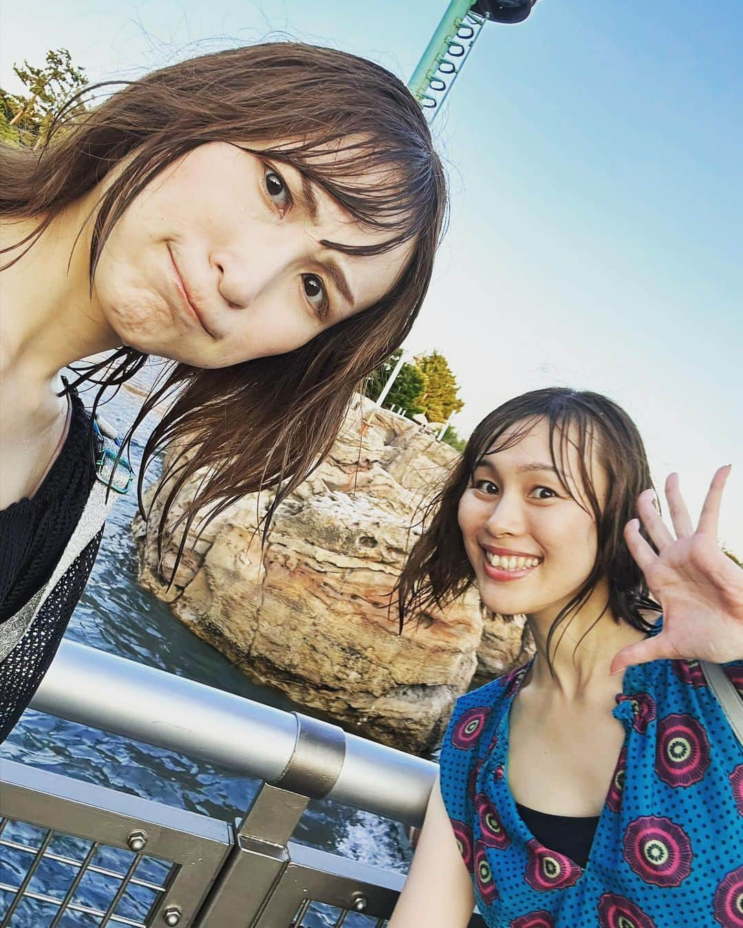 颯希有翔さんのインスタグラム写真 - (颯希有翔Instagram)「🌈✨  楽しすぎて暑すぎた夏Disney🌋✨ happinessに溢れた時間🩷 今回もこの方､ざわさんと！✨✨ 月イチで会ってる？🤣 暑すぎて溶けそうでも笑いに変えられる､素敵な先輩です💓 また行きましょう！！！！✨  #ディズニーシー  #ディズニー  #ミッキー  #トレミキ 💛💙🧡 #フェロー さんがイケメンでした💚 #アクアトピア 舐めてかかったら本気でびしょ濡れ💦 #宝塚 #月組 #宝塚og」7月25日 20時13分 - yuto_hayaki