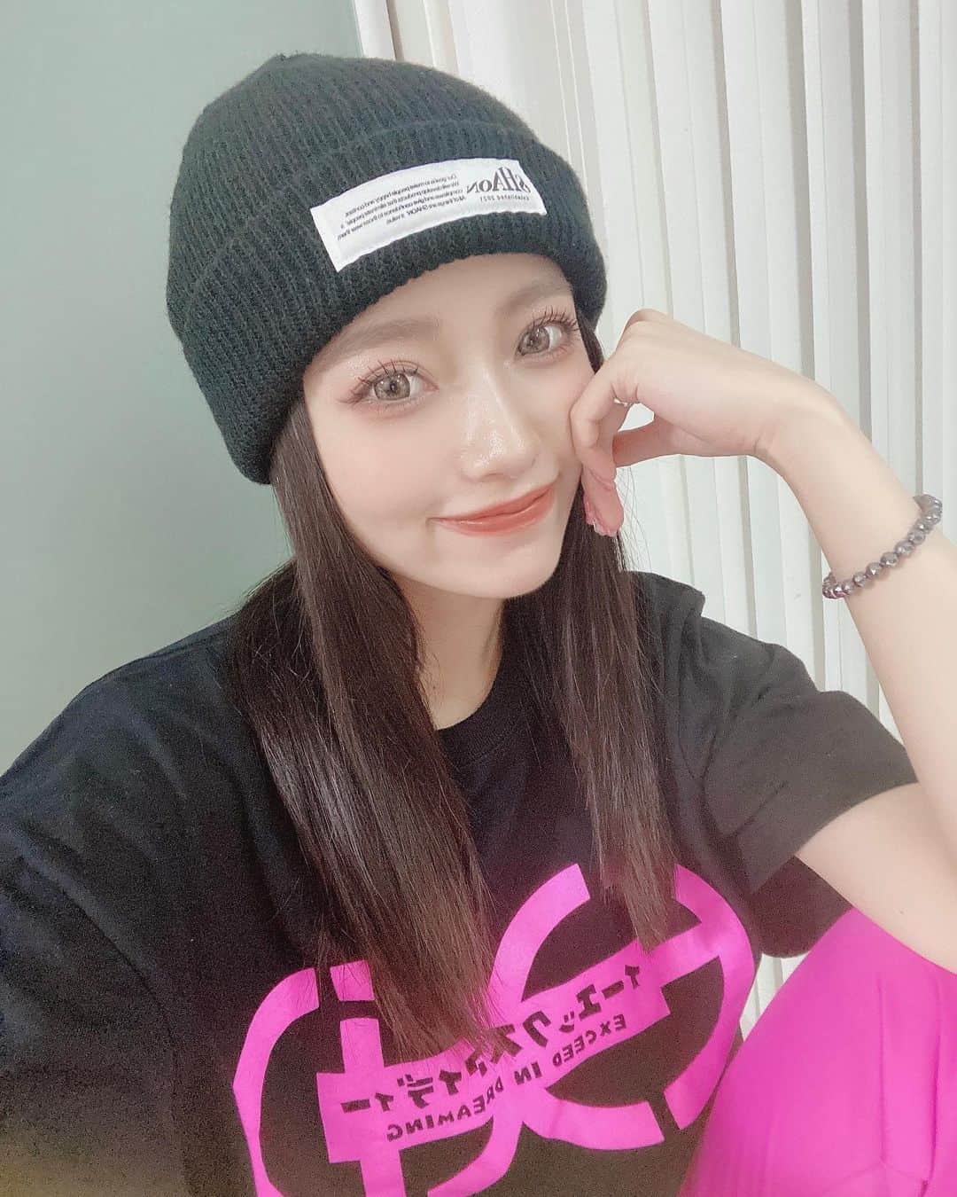 前川琳菜（りなち）さんのインスタグラム写真 - (前川琳菜（りなち）Instagram)「✩‧₊˚  ライブTを私服として着る人🙋‍♀️❤️‍🔥❤️‍🔥❤️‍🔥  #코디 #코디스타그램 #옷 #스타일링 #패션 #패션스타그램 #me #japangirl #girl #fashion #coordinate #style #japan #コーデ #コーディネート #ファッション #exid #イーエックスアイディー #りなちこーで」7月25日 20時22分 - rina__maekawa