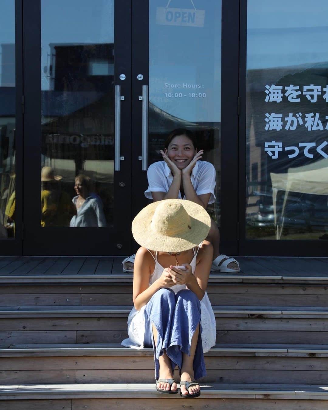 髙津奈々のインスタグラム：「私の周りには全力な人が多い。  頑張っていきたいみんなみたいに って思える人がたくさんいる。  つくづく私は周りの人に本当に恵まれていると、 改めて実感する毎日を過ごしてる。  関わってくれる人たちに本当に感謝していきたい。  みんないつもありがとう。  そして全力な人って心から応援し合えるからいいよね。  #たまに呟き #いい絵に写り込む私 #週末の写真 #愛ってこと #アスリート #アスリートな人生」