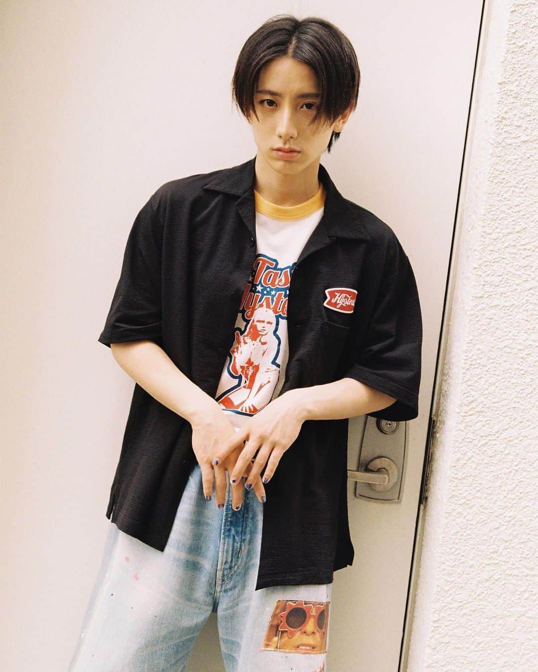 小西詠斗さんのインスタグラム写真 - (小西詠斗Instagram)「「mini」8月号  @mini_tkj  @hystericglamour_tokyo  #hystericglamour」7月25日 20時28分 - eito.konishi