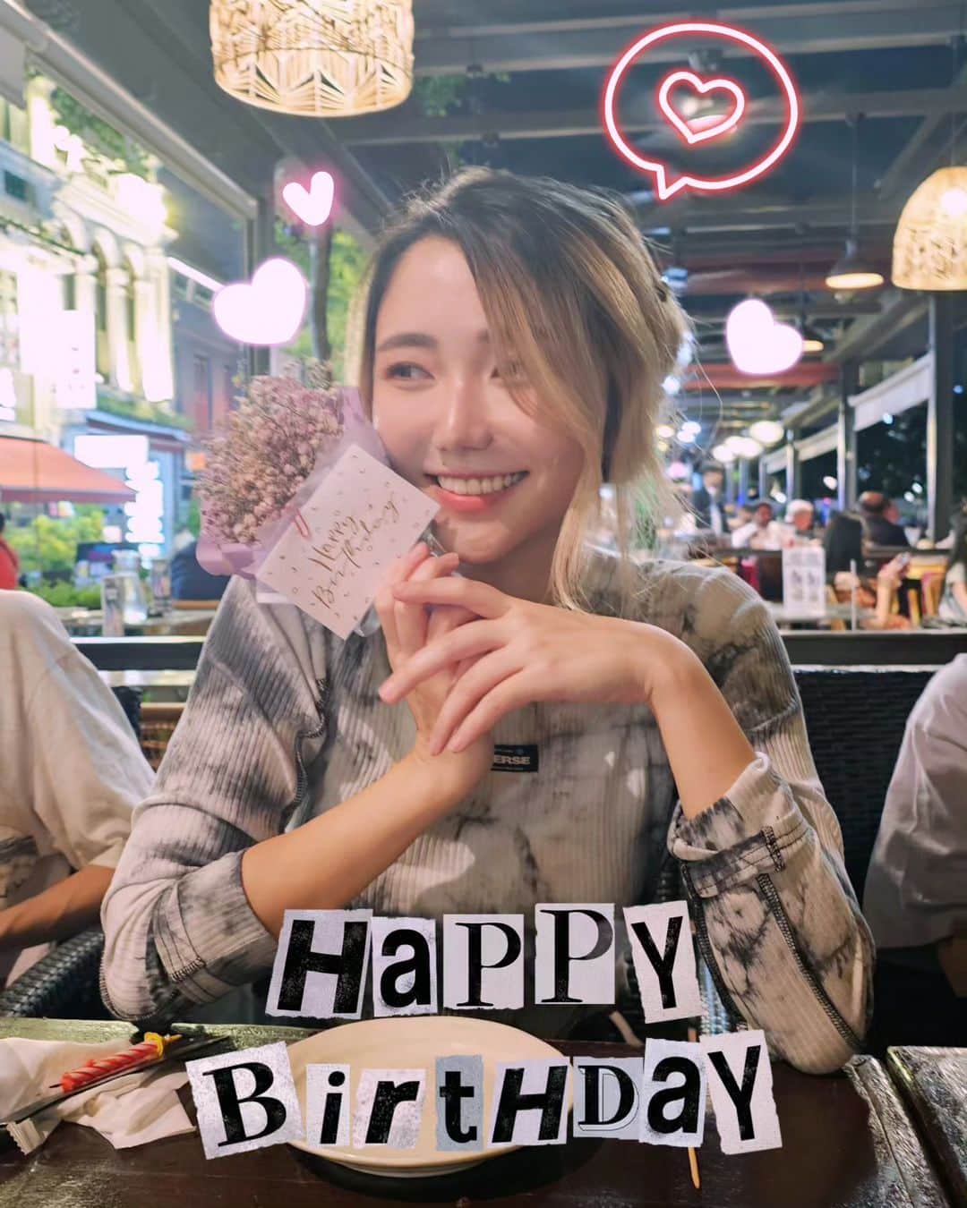 ひかりんのインスタグラム：「HBD to me ~ 7/25 🥳🎉✨🎊🎂🎂🍰 will do a belated birthday stream next week ! Miss you guys ~  #birthday」