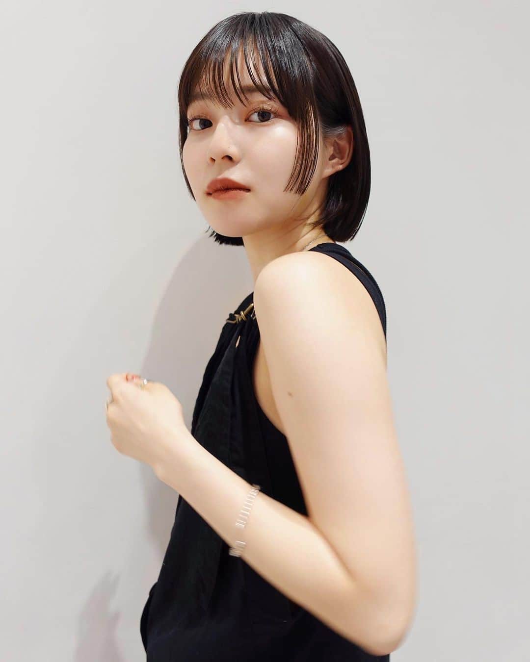OYAMA KENICHIのインスタグラム：「Bang cut ✂︎  @o10913 🫶🏻✨  #前髪カット #カット #ボブ」