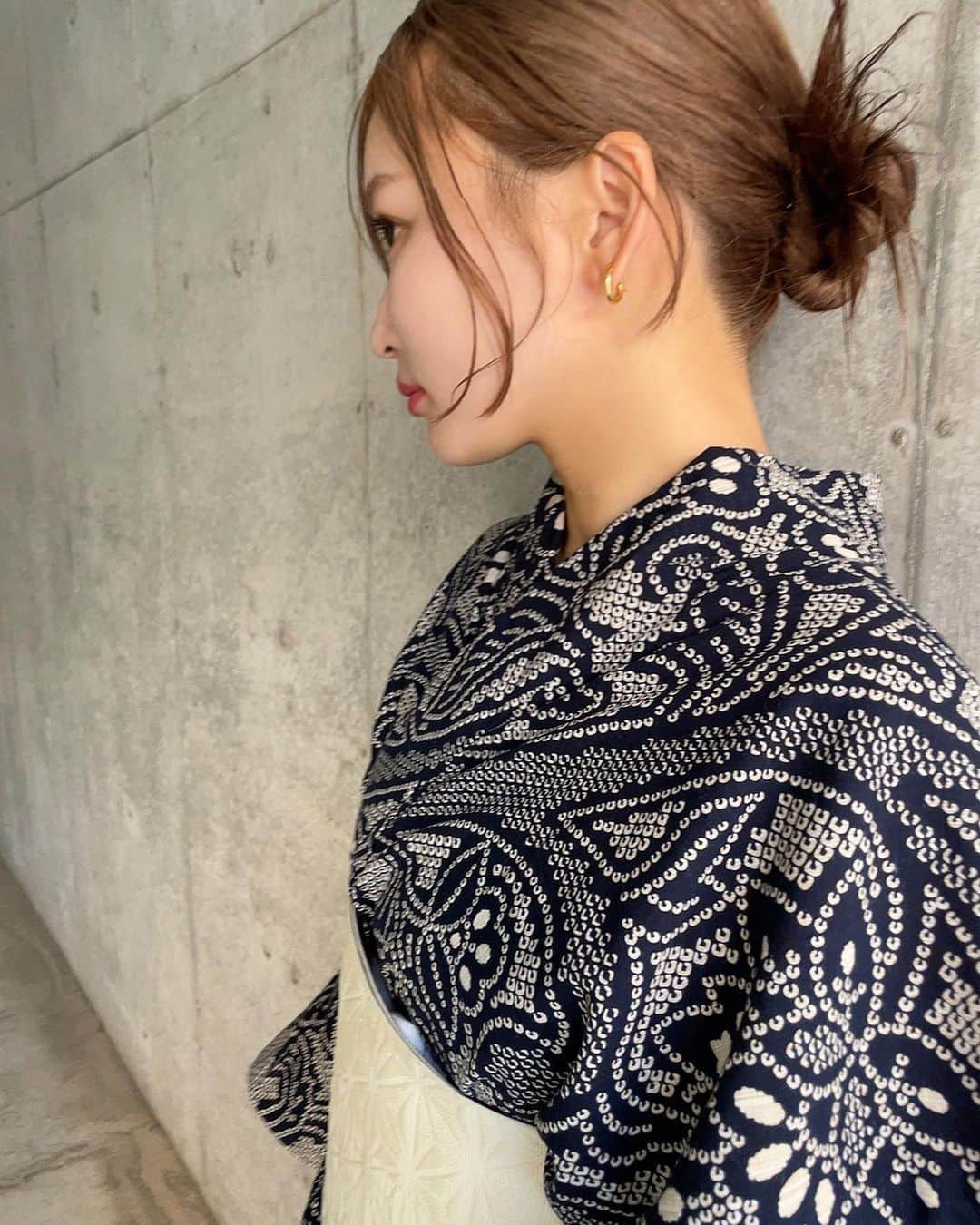 高田茉実さんのインスタグラム写真 - (高田茉実Instagram)「🎆  #花火大会  #浴衣  #浴衣ヘアアレンジ」7月25日 20時53分 - __mamico