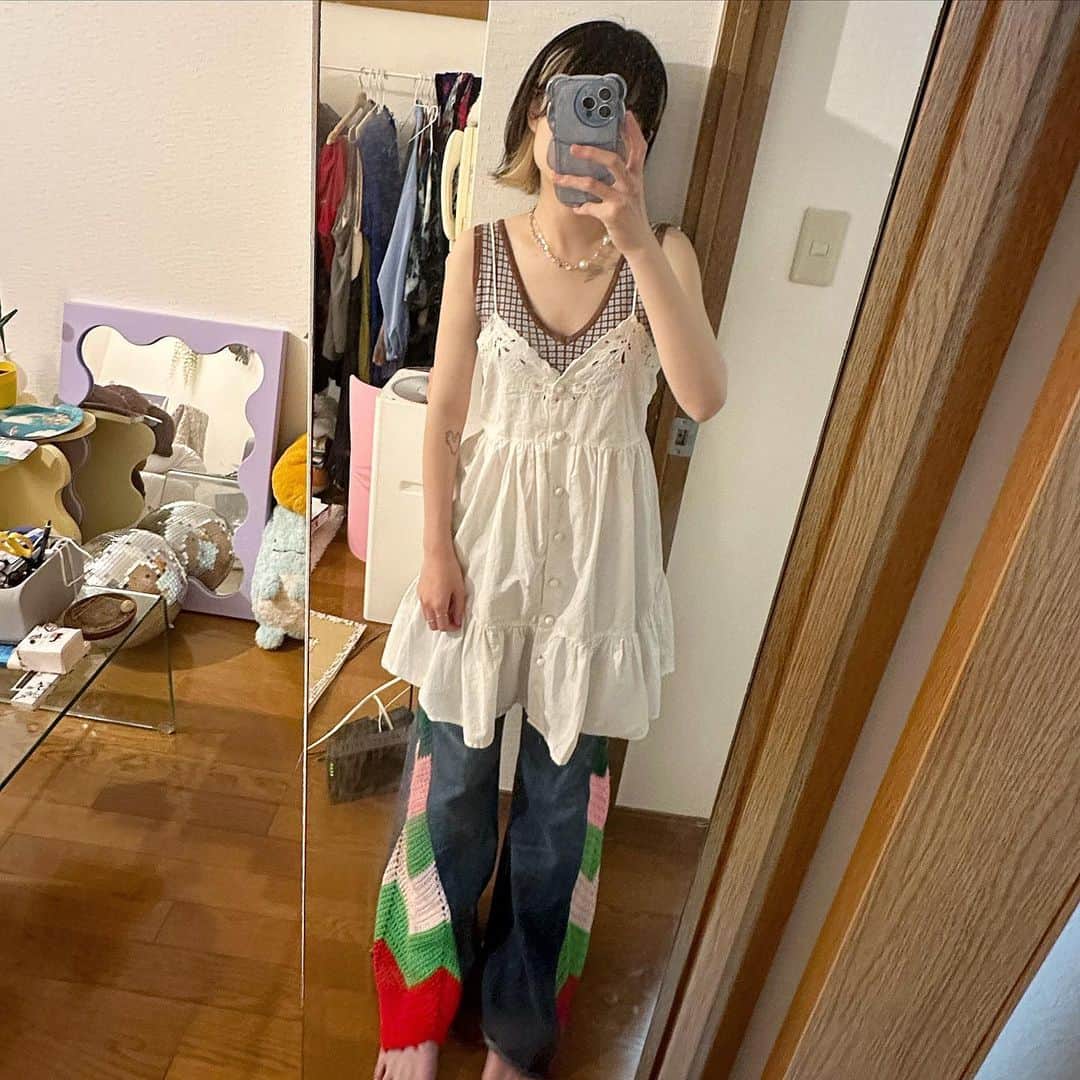 根本朱里のインスタグラム：「んきょう」