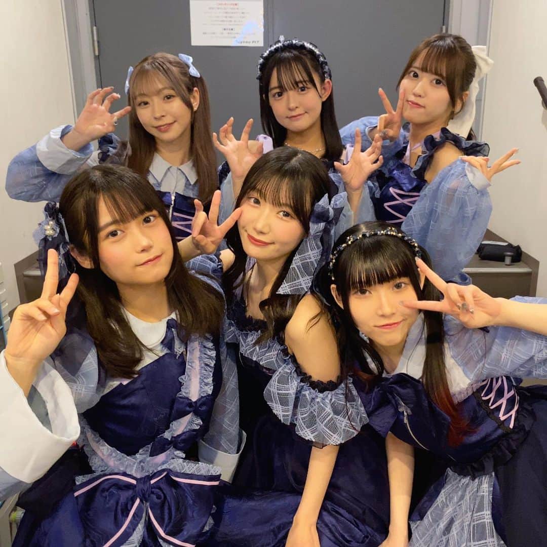 月に足跡を残した6人の少女達は一体何を見たのか…のインスタグラム