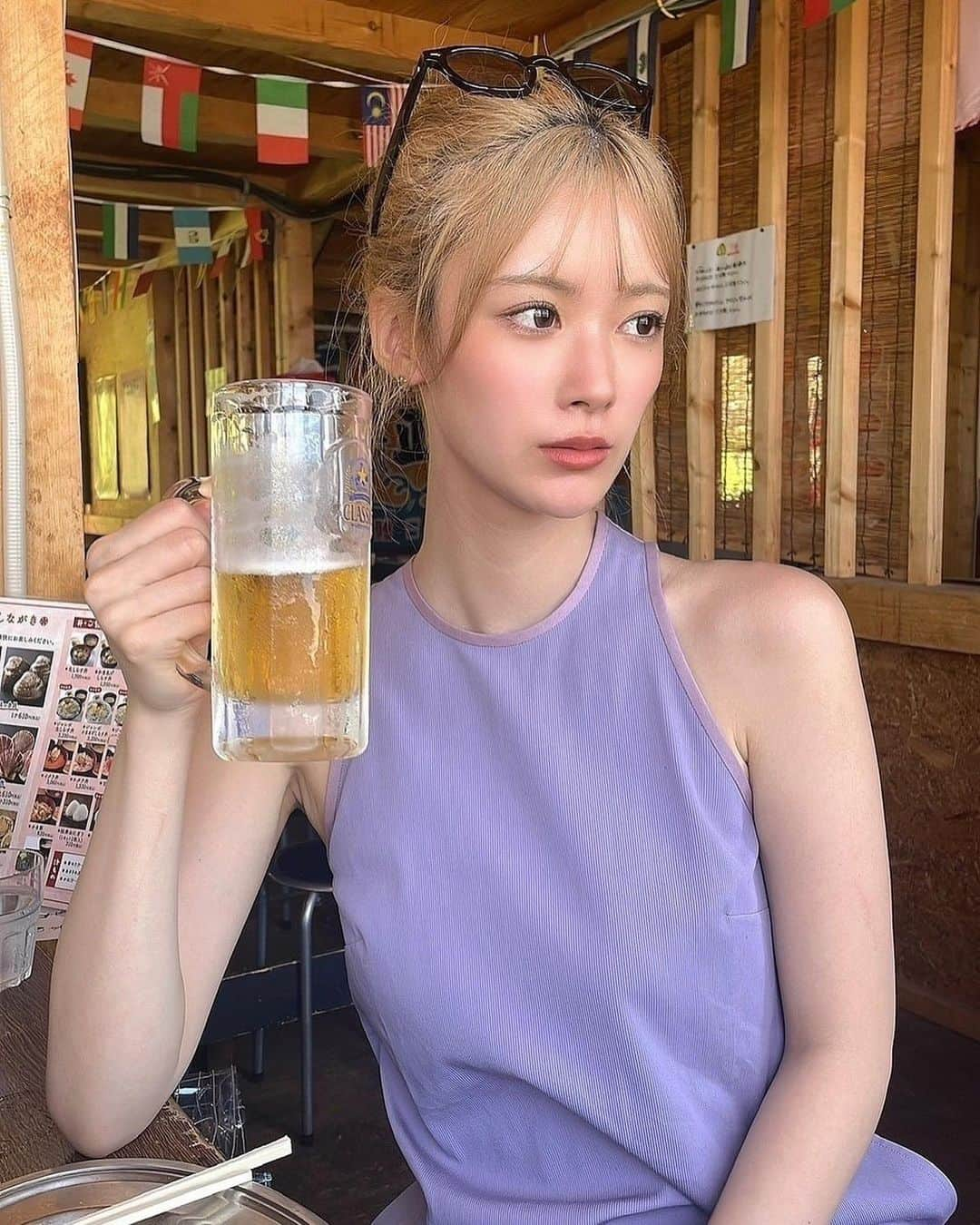 Yurikaのインスタグラム：「夏生まれ夏育ち運動能力ゼロ💪🤖 暑すぎて自らビール飲みたいって言った奇跡🥴🍻 トゥルﾝトゥルﾝ🎶だった🦪💖 何度でも行きたい😻❣️おすすめっ」