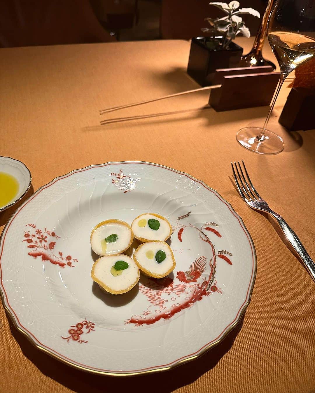 藤井夏恋のインスタグラム：「どれもほんと美味しかったの🥹😌また必ず🤍  @bulgarinikoromitotokyo」