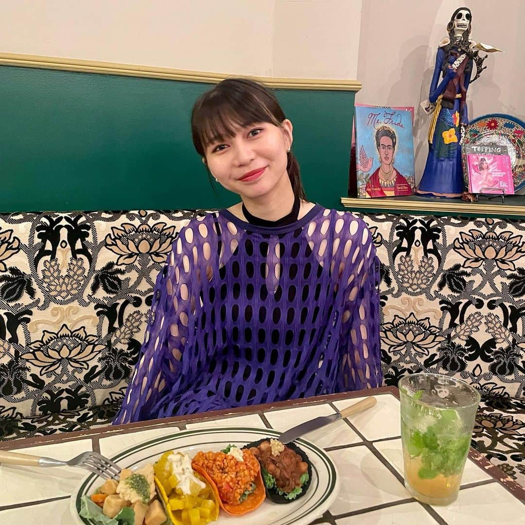 庄司芽生さんのインスタグラム写真 - (庄司芽生Instagram)「とある日 with @___ohalu___ 🌮❤️‍🔥  #めいの服」7月25日 21時33分 - mei_tokyogirlsstyle