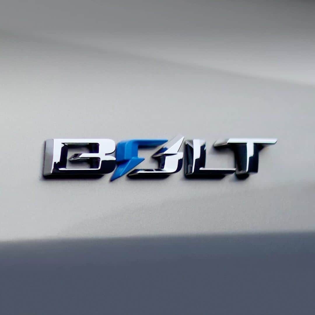 シボレーのインスタグラム：「We heard you. A Next-Generation Bolt is on its way.」
