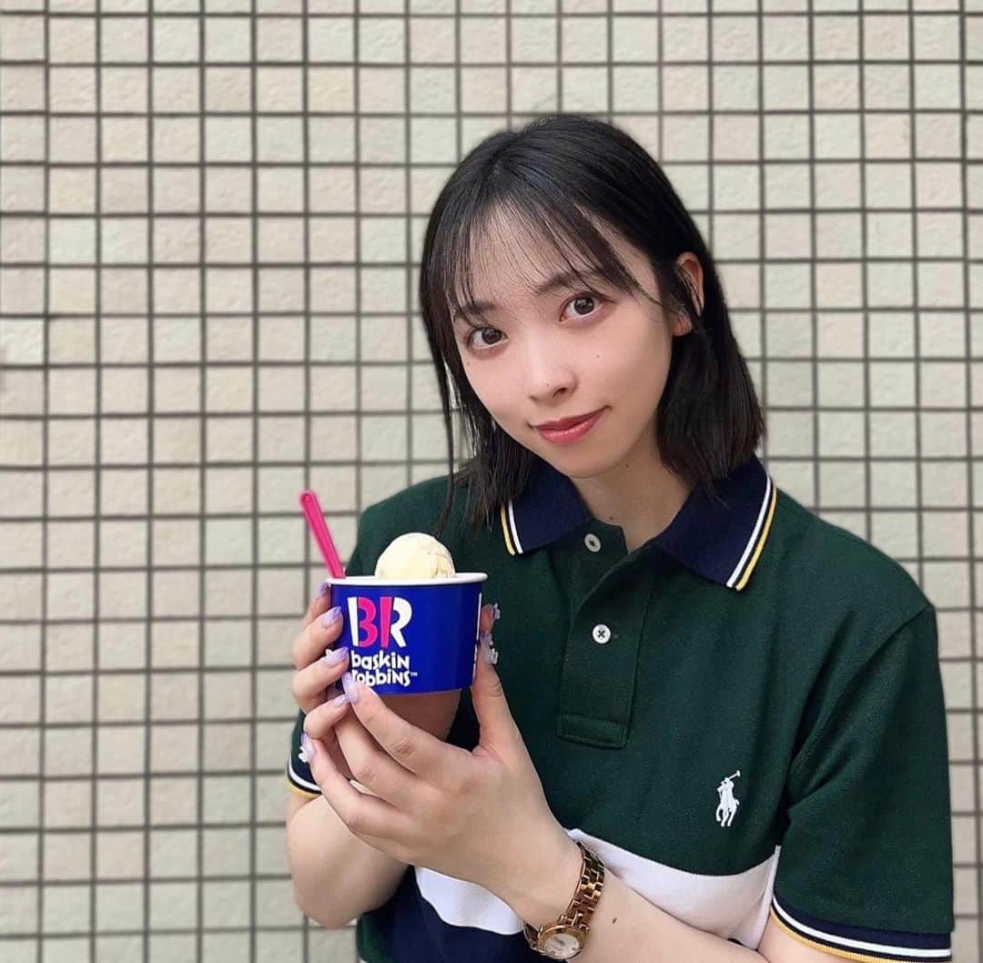 横川夢衣さんのインスタグラム写真 - (横川夢衣Instagram)「🍨  夏はやっぱりアイスでしょ☺︎ 最近ポロシャツデビューしました:)))  .」7月25日 22時09分 - yumei_yokogawa