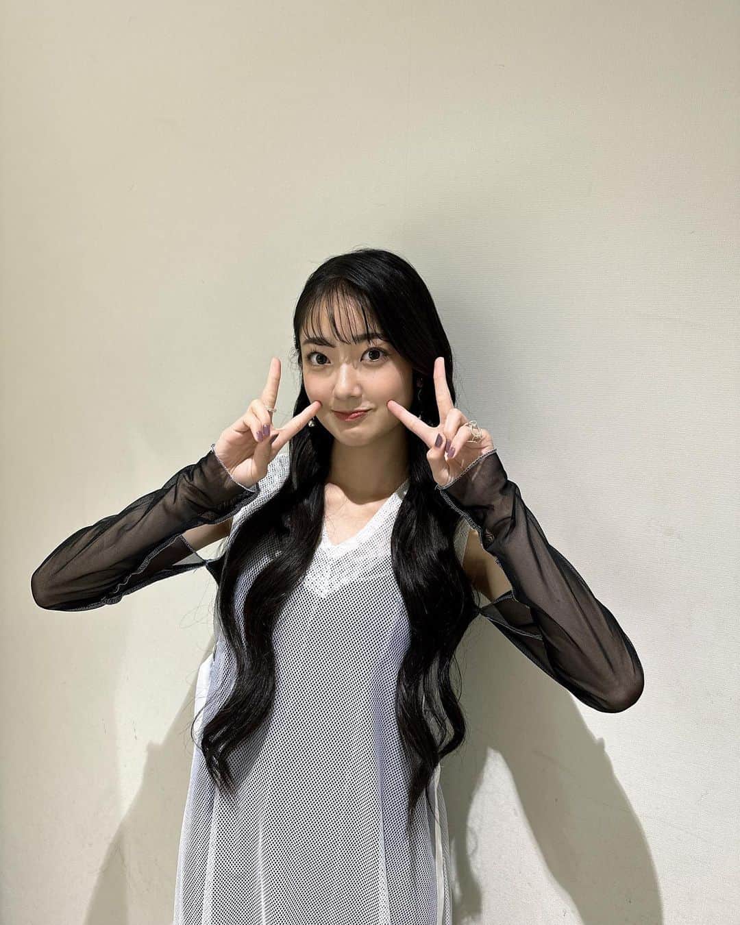 結海さんのインスタグラム写真 - (結海Instagram)「＊＊  前髪切ったの！💇🏻‍♀️ どうかなっ👀」7月25日 22時19分 - lgm_yumi_official