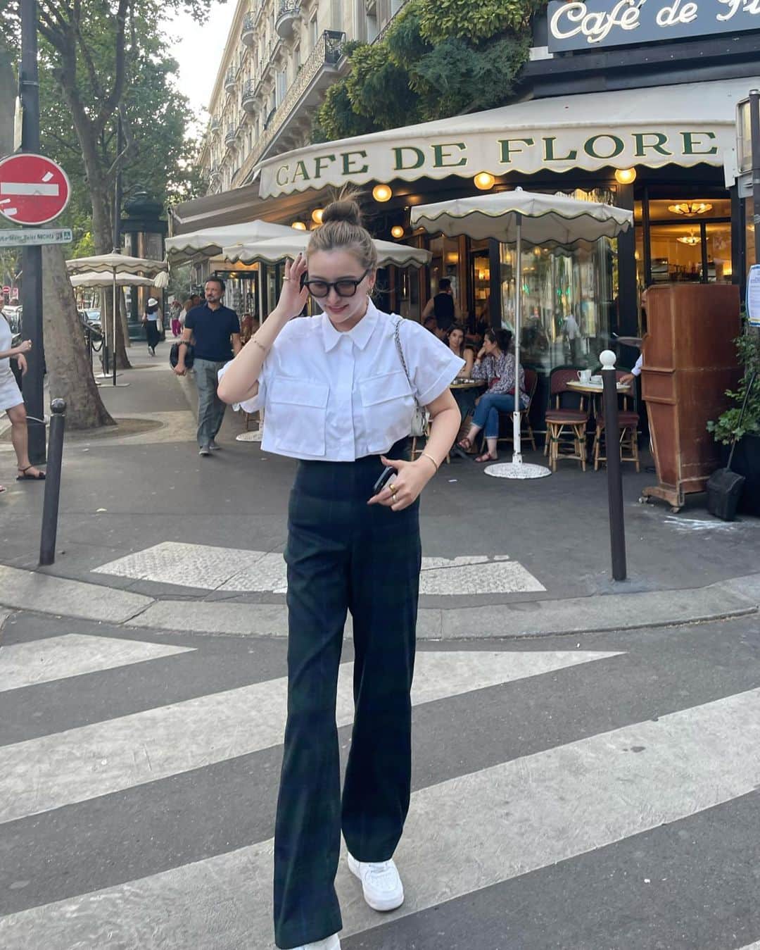 白倉あやさんのインスタグラム写真 - (白倉あやInstagram)「The cafe I visit every time I come to Paris.」7月25日 22時13分 - shirakur_a