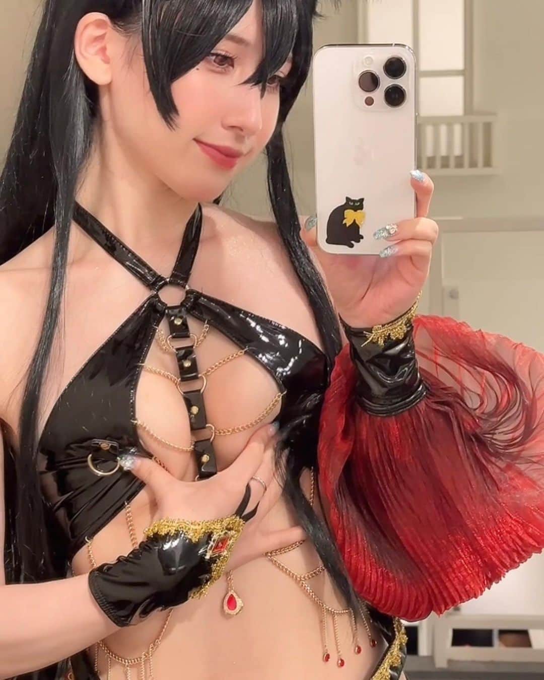 てーらのインスタグラム：「ファンティア公開しました！！プロフのリンクからどうぞ！  Unpublished videos can be viewed from {Likey} in Highlights」