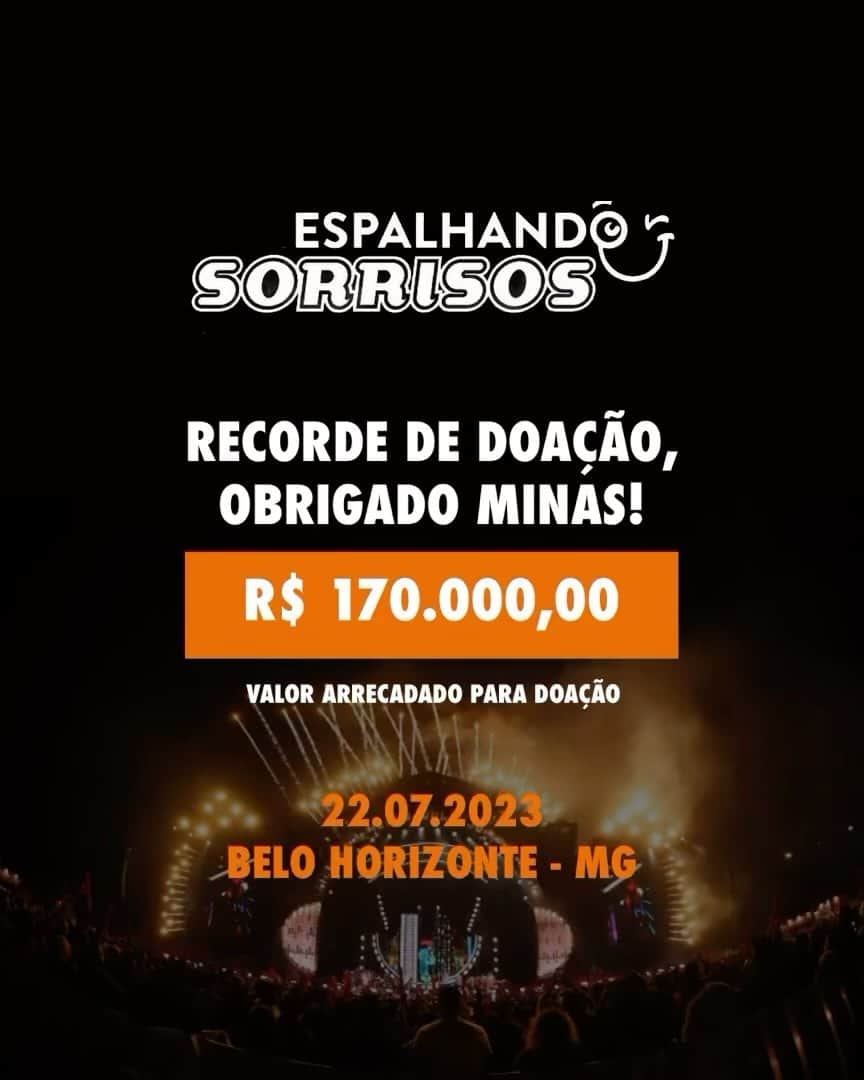 Sorriso Marotoのインスタグラム：「Minas, essa edição foi recorde de doações, obrigadoooo!!! 🧡🙏🏽  Nossa campanha #EspalhandoSorrisos está crescendo e cada vez mais ganhando força, graças a vocês. Cada ingresso comprado contribuiu com uma parte para chegarmos nessa arrecadação.  Todo valor arrecadado será doado para projetos que cuidam da saúde oral de pessoas em vulnerabilidade social, ajudaremos milhares de pessoas.   É um sonho da banda, que está se realizando agora através dessa grande festa que é o #SorrisoAsAntigas. Seguimos espalhando sorrisos pelo Brasil através da nossa música e junto com cada um de vocês. 😁🎶」