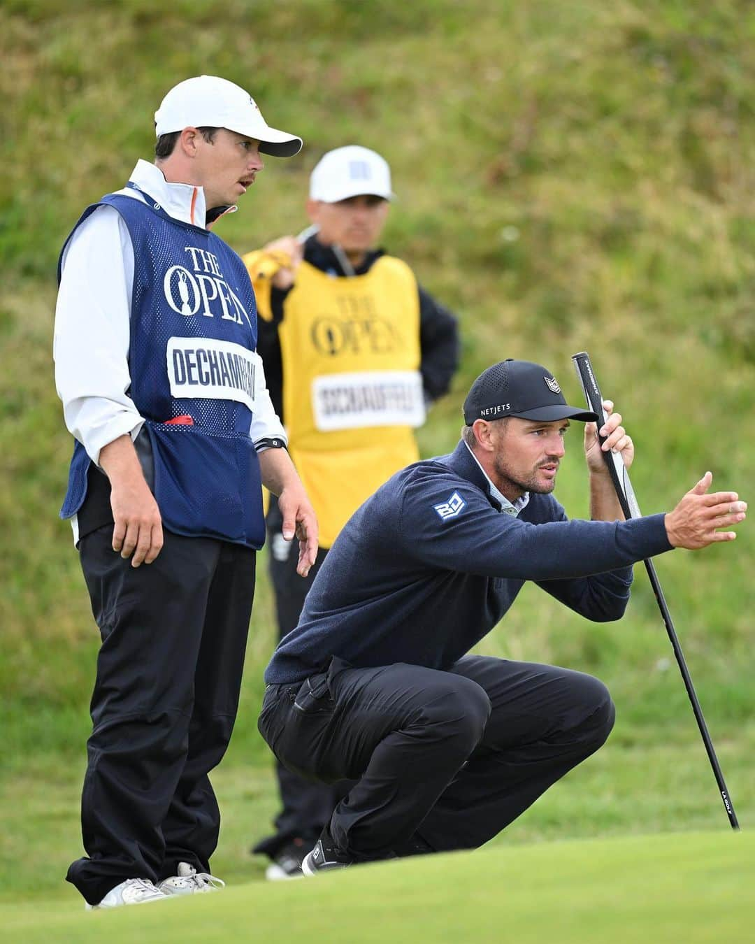 ブライソン・デチャムボーさんのインスタグラム写真 - (ブライソン・デチャムボーInstagram)「Always a great experience playing in @theopen. England always brings the energy. Not how we wanted the entire week to go, but ready to be back to work. Let’s keep it trending and dial it in 🤝」7月26日 8時47分 - brysondechambeau