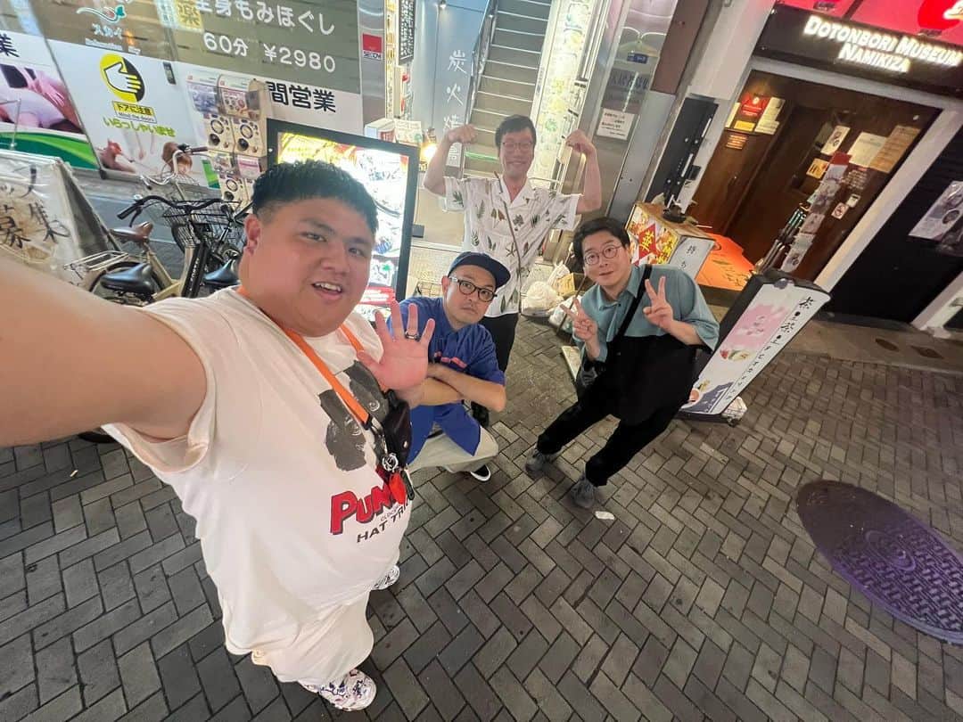 池田真一のインスタグラム：「久しぶりに男性ブランコとご飯！ いっぱい喋った！ あの頃のまんまおもろくてええ奴ら！ ストーカーおじさんも来たよー！」
