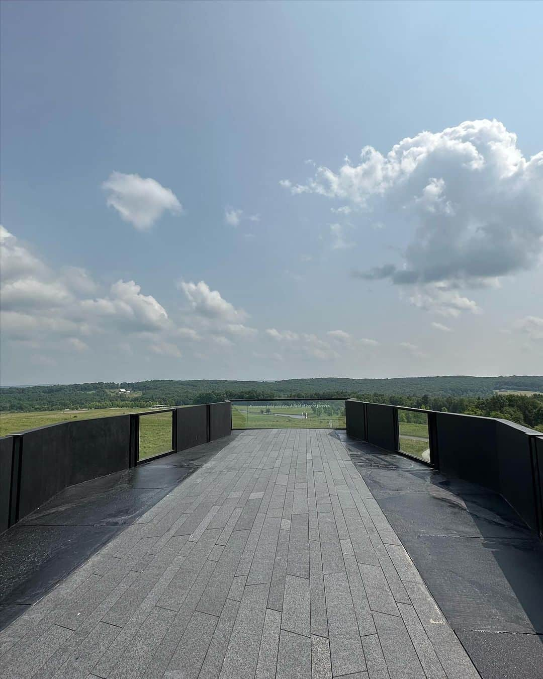 ロバート・パトリックさんのインスタグラム写真 - (ロバート・パトリックInstagram)「Sacred ground. Flight 93 Crash National Memorial. A profound monument to the heroic efforts of 40 crew and passengers who overpowered the terrorist who hijacked the flight with intention of inflicting more death and destruction on our nation, by heading for the White House or Capital building. It is now a beautiful tribute to those souls. Definitely worth the effort when in Pennsylvania! @santaclaritaharley @harleydavidson @glendaleharley @hdmuseum @flight93_nps #ride #america #heroes #sacrifice」7月26日 2時57分 - ripfighter