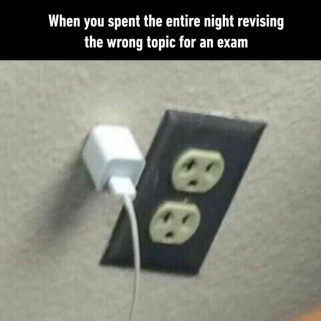 9GAGさんのインスタグラム写真 - (9GAGInstagram)「the outlet looks surprised too  - #revising #exam #test #memes #9gag」7月26日 7時01分 - 9gag