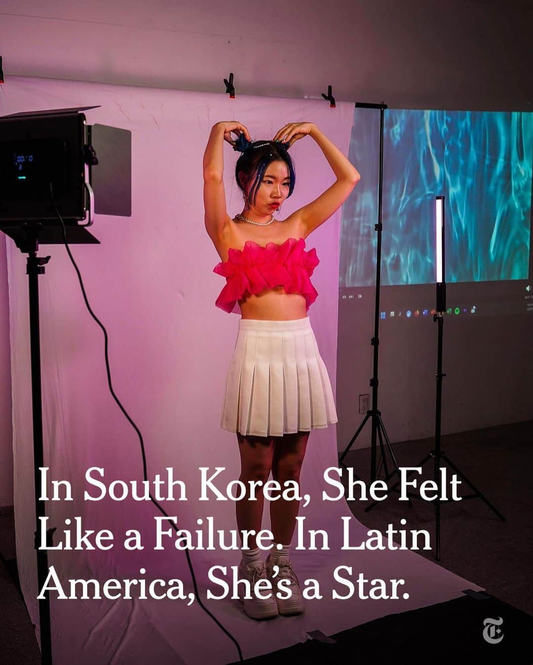 ニューヨーク・タイムズさんのインスタグラム写真 - (ニューヨーク・タイムズInstagram)「To her mother in South Korea, SuJin Kim is a failure: She’s over 30, single and not working for a big Korean corporation. But to her millions of followers in Latin America, she has become a superstar and a relatable friend.  In Mexico, where she lives, she’s known as “Chinguamiga,” her online nickname, a mash-up of the words for friend in Korean and Spanish. Her success has been propelled not just by her ingenuity and charisma, but also by a wave of South Korean popular culture that has swept the world.  In her homeland, Kim, 32, struggled with the grind of a hypercompetitive society where success is defined narrowly and young women face diminishing labor prospects, grueling work schedules, sexism and restrictive beauty standards.   In Mexico, the growing interest in all things Korean has made her a social-media sensation with more than 24 million followers on TikTok and over eight million subscribers to YouTube, allowing her to gain popularity, financial stability and a romantic partner — all on her own terms. A sort of teacher of comparative pop culture, Kim offers lessons on popular Korean soap operas, lyrics, fashion standards, traditions and social norms. She once worked as a waitress in Mexico for a day and posted about her confusion with tips. She showed followers how Korean students crammed for exams.   Tap the link in our bio to read the full profile of @chinguamiga. Photo by @mariancaa」7月26日 7時47分 - nytimes