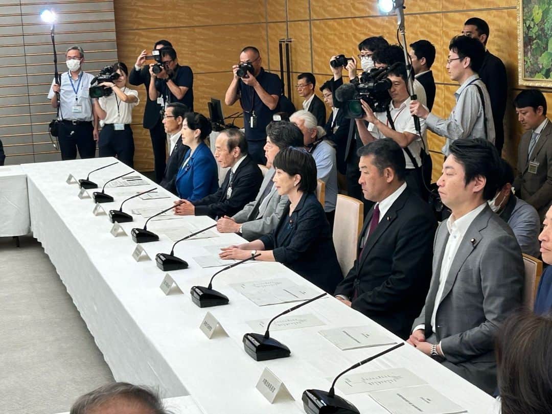高市早苗のインスタグラム：「7月26日 月例経済報告等に関する関係閣僚会議」