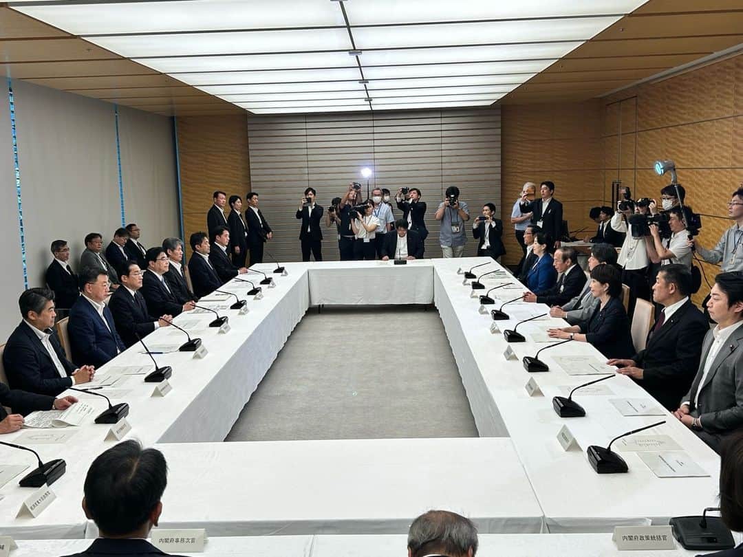 高市早苗のインスタグラム：「7月26日 月例経済報告等に関する関係閣僚会議」