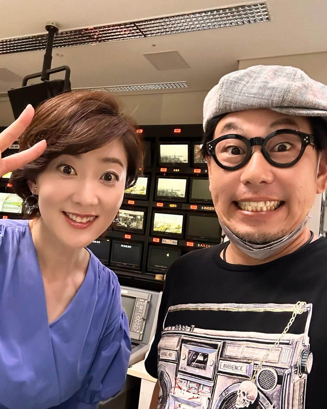 池尻和佳子さんのインスタグラム写真 - (池尻和佳子Instagram)「最近社内でよく会うカトジュンさん😊こんなに暑くてもごきげんでした。」7月26日 17時47分 - wakako_ikejiri_rkb
